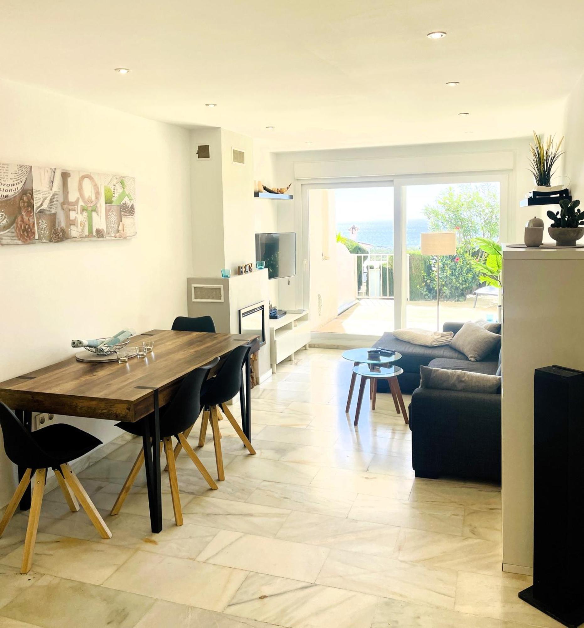 Modern Garden Apartment With A Fantastic Sea View And A Private Garden Sitio de Calahonda Exterior foto